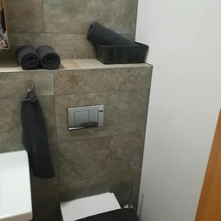 Daire Place Near Casino Mond - Apartma Urska