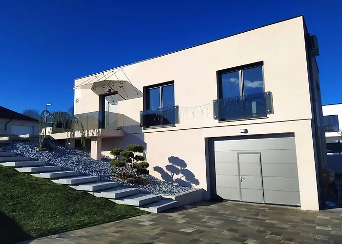 Place Near Casino Mond - Apartma Urska Διαμέρισμα *